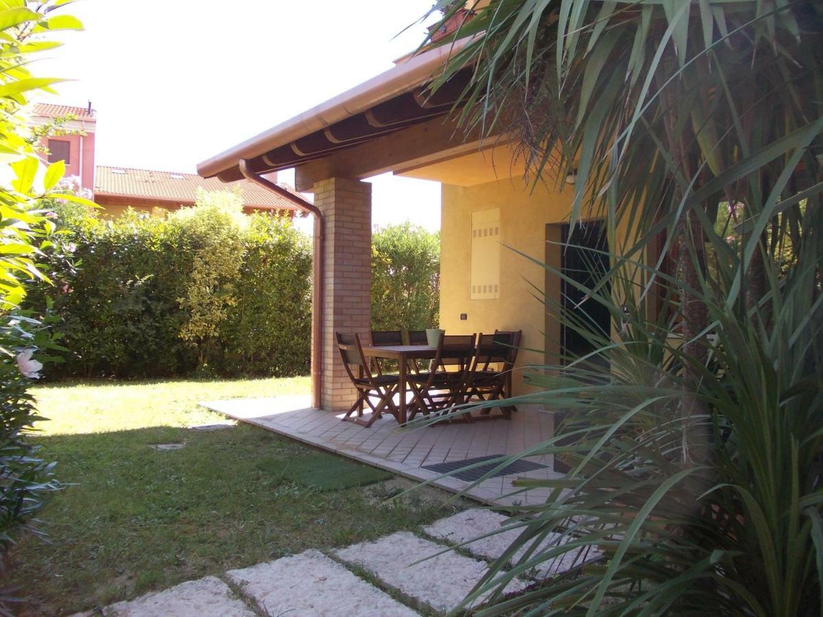 Alessandria Residence Desenzano del Garda Exterior photo